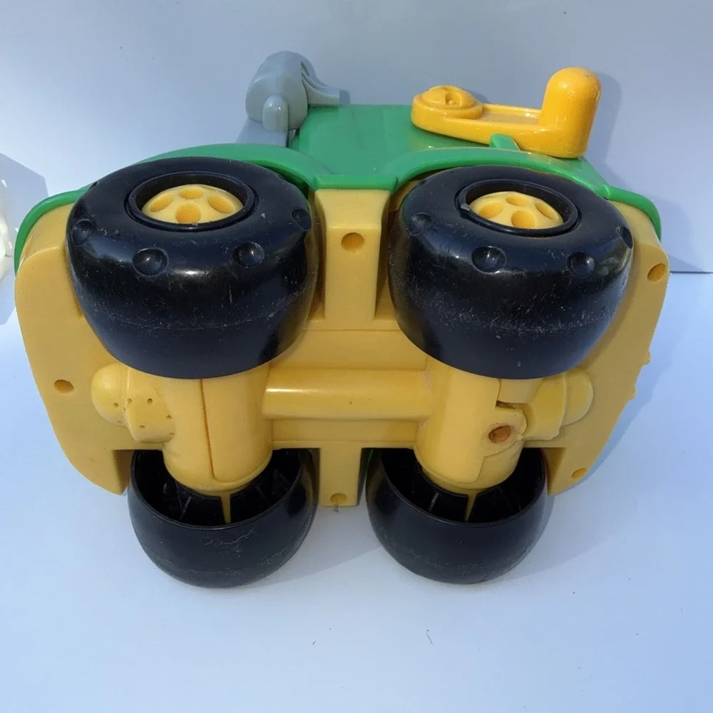 Vtg 2001 Little People GARBAGE TRUCK Sounds Toy Fisher Price‎ 77982 Recycling